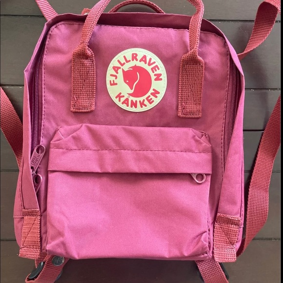 Mini Fjällräven Kånken Red - Picture 1 of 4
